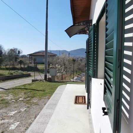 Apartamento Bilo Francesca E Massimo Castelnuovo Magra Exterior foto