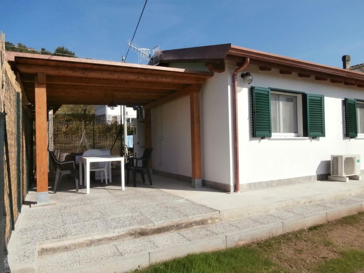 Apartamento Bilo Francesca E Massimo Castelnuovo Magra Exterior foto