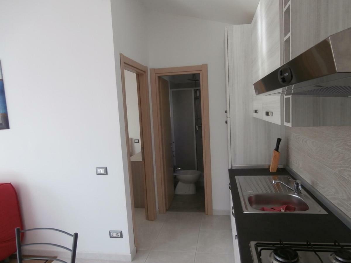 Apartamento Bilo Francesca E Massimo Castelnuovo Magra Exterior foto
